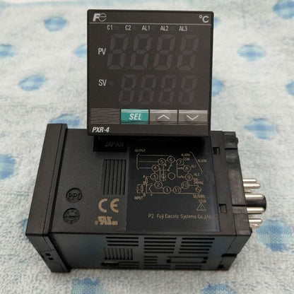 Fuji PXR4TAS1-1V000 Temperature Controller In Box - FUJI