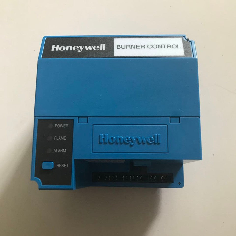 new 1PC Honeywell RM7895B1013 Burner Control In Box ping