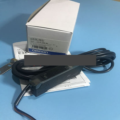 new 1PC Omron E3X-SD51 Photoelectric Switch Sensor E3XSD51 ping - OMRON