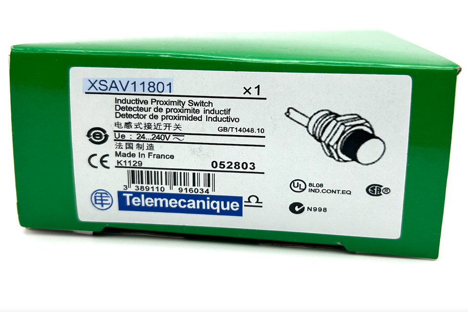 New Schneider XSA-V11801 Proximity Switch - SCHNEIDER