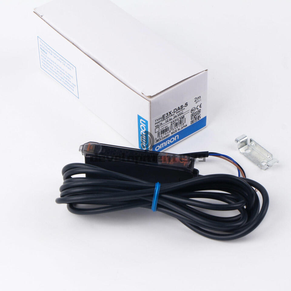 new One in box Omron E3X-DA8-S Photoelectric Switch - OMRON