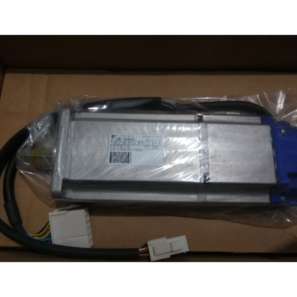 new 1PC  Yaskawa SJME-04AMA4C Servo Motor In Box ping