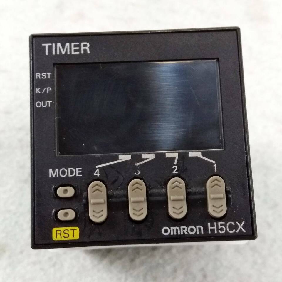 Omron H5CX-AD Relay 1PC - OMRON