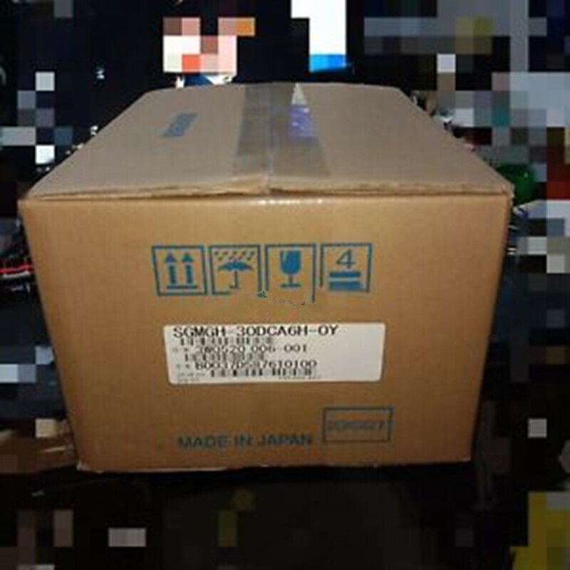 new 1PC  Yaskawa SGMGH-30DCA6H-OY Servo Motor In Box ping