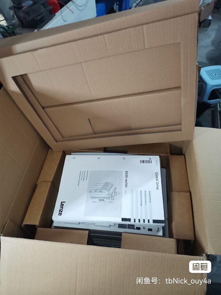 new 1PC LENZE E82EV223K4B201 Inverter ping E82EV223_4B201 - LENZE
