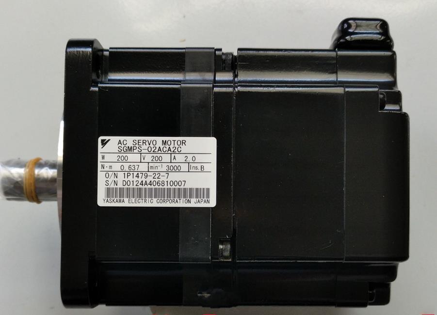 Yaskawa SGMPS-02ACA2C Servo Motor 1PC - YASKAWA