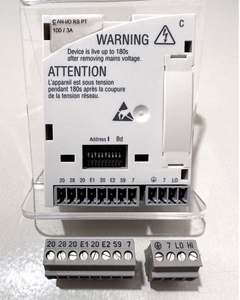 new 1PC  Lenze E82ZAFCC100 8200 Series Inverter IO Module ping