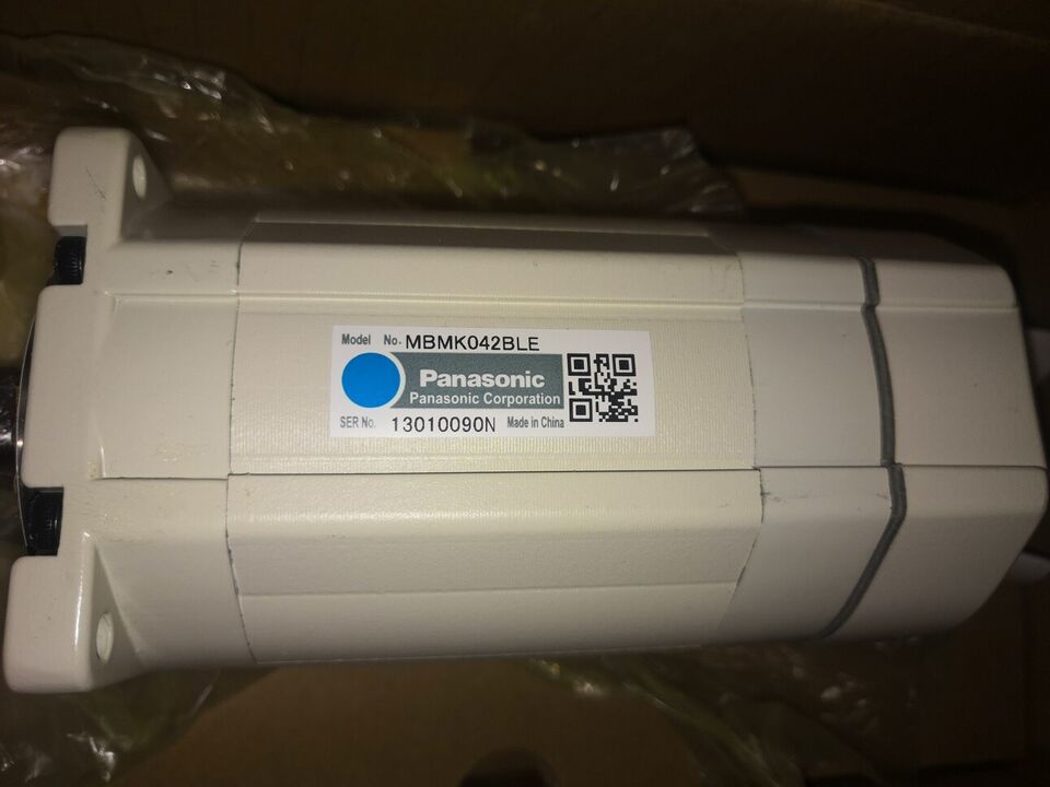 Panasonic MBMK042BLE Servo Motor - PANASONIC