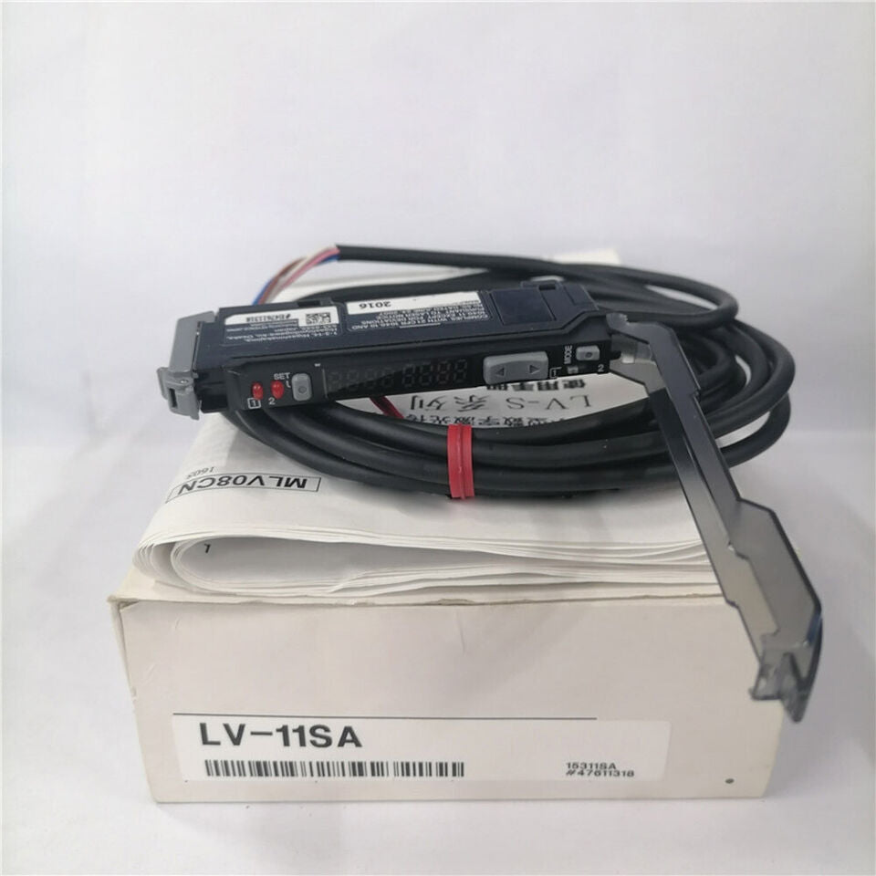 new 1PC Keyence LV-11SA Laser Sensor LV11SA - KEYENCE