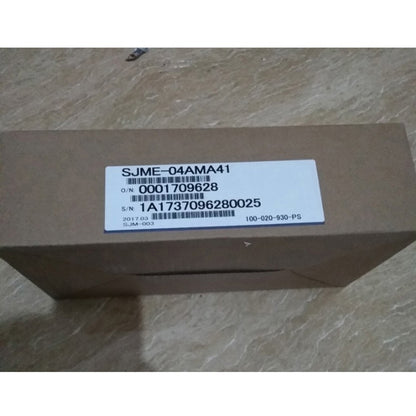 new 1PC Yaskawa SJME-04AMA41 Servo Motor In Box ping