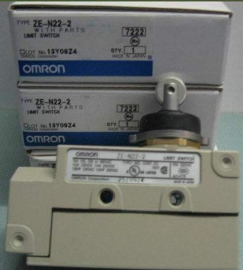 new Omron ZE-N22-2 Limit Switch ZEN222 In Box One - OMRON
