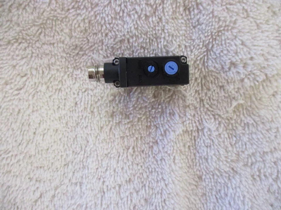 new 1PC Keyence PZ-G61CP Photoelectric Sensor PZG61CP - KEYENCE
