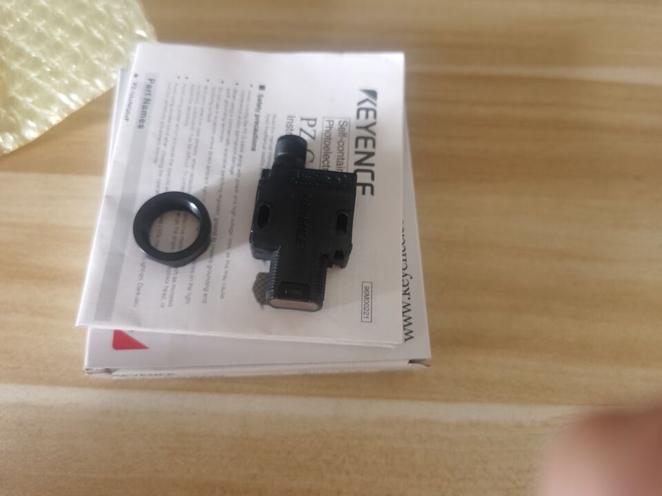 new 1PC KEYENCE PZ-G62CB PZG62CB Proximity Sensor ping - KEYENCE