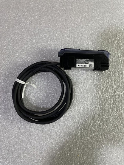 new 1PC Keyence FS-V31P Optical Fiber Amplifier FSV31P - KEYENCE