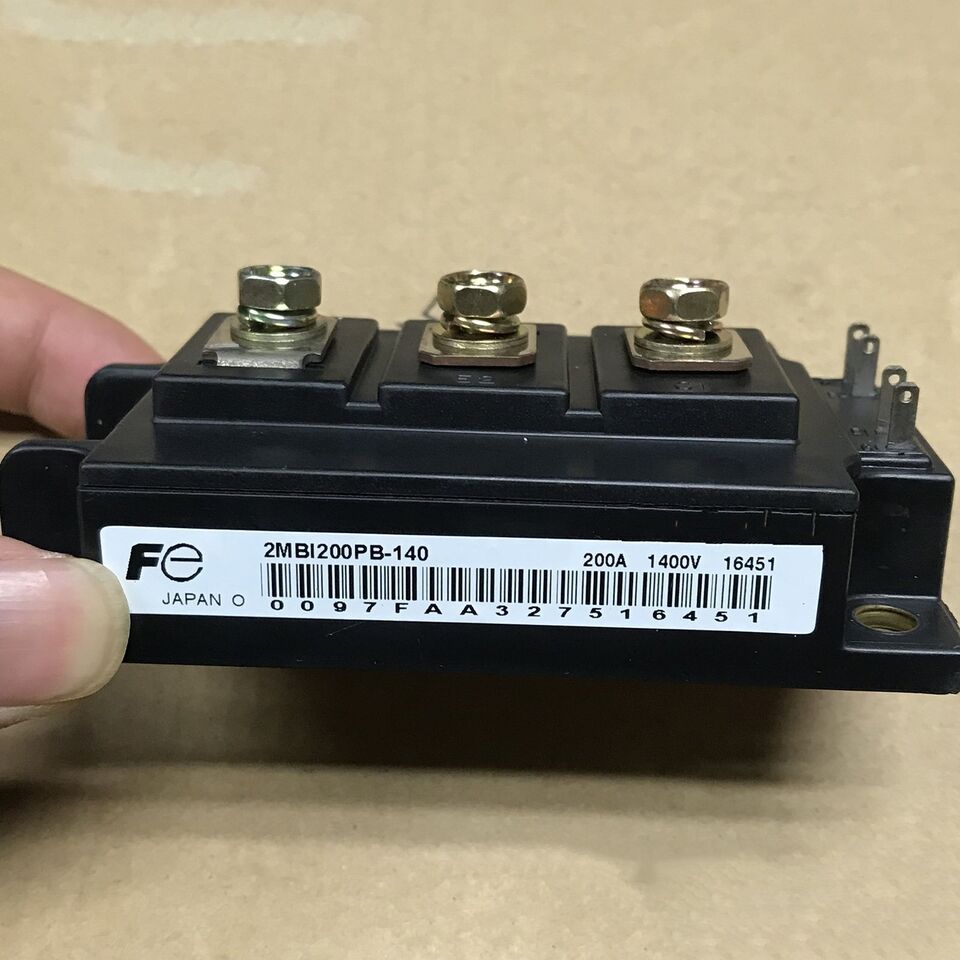 1PC 2MBI200PB140 IGBT Module - FUJI