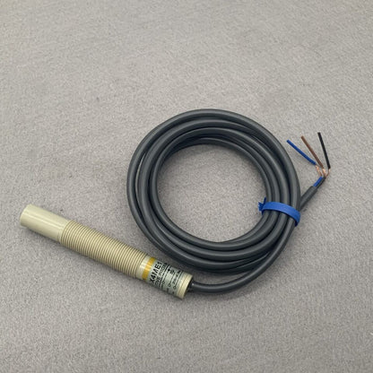 new 1pc For OMRON E2K-X4ME1 Proximity Switch Sensor DC 3-Wire Model 2M E2K-X4ME1 - OMRON