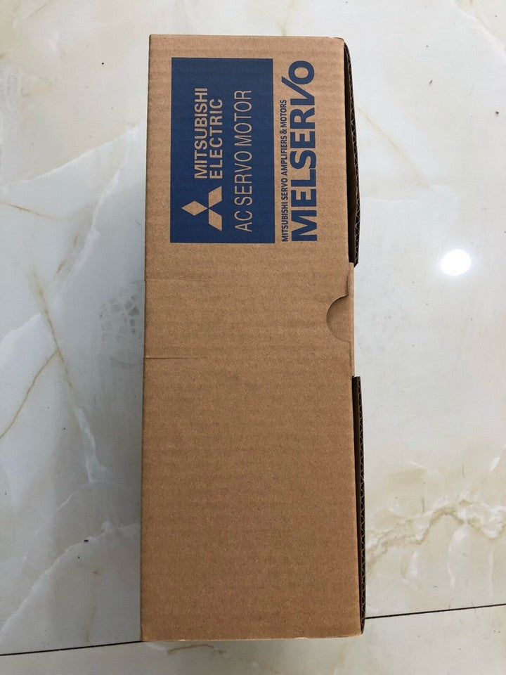new 1PC Mitsubishi HC-MFS13G2 AC Servo Motor In Box ping HCMFS13G