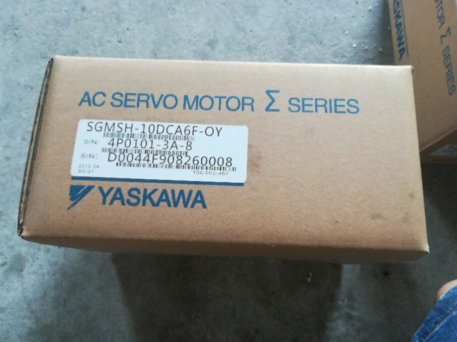 Yaskawa SGMSH10DCA6FOY Servo Motor - YASKAWA