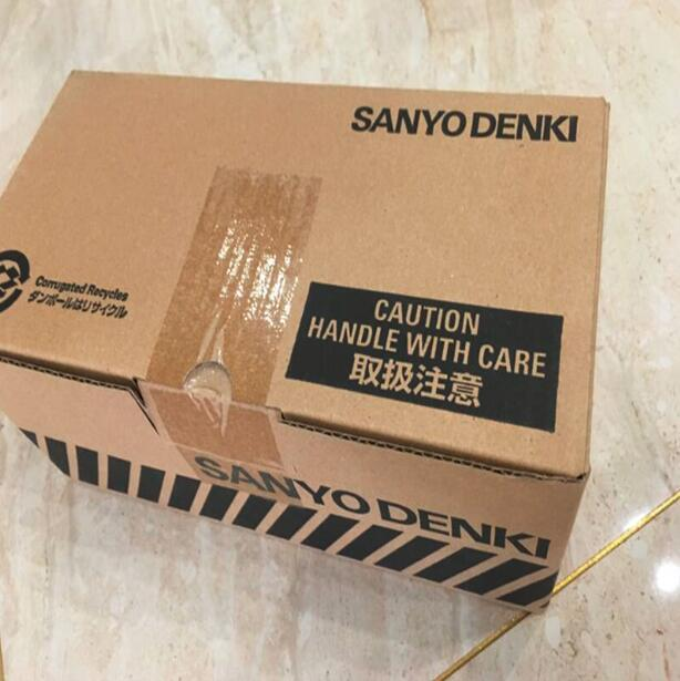 new 1PC SANYO RS1A01AAW Servo Drive RS1A01AAW In Box ping - SANYO