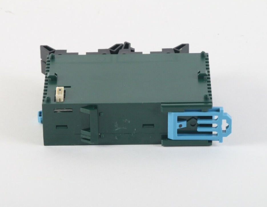 1PC Panasonic FP0R-E32 Expansion Unit - PANASONIC