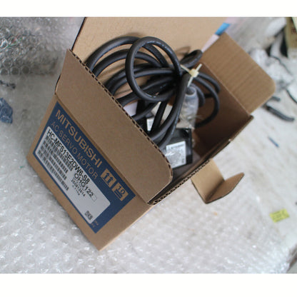 Mitsubishi HC-MFS13E2DW6-S8 SERVO MOTOR HCMFS13E2DW6S8 - MITSUBISHI