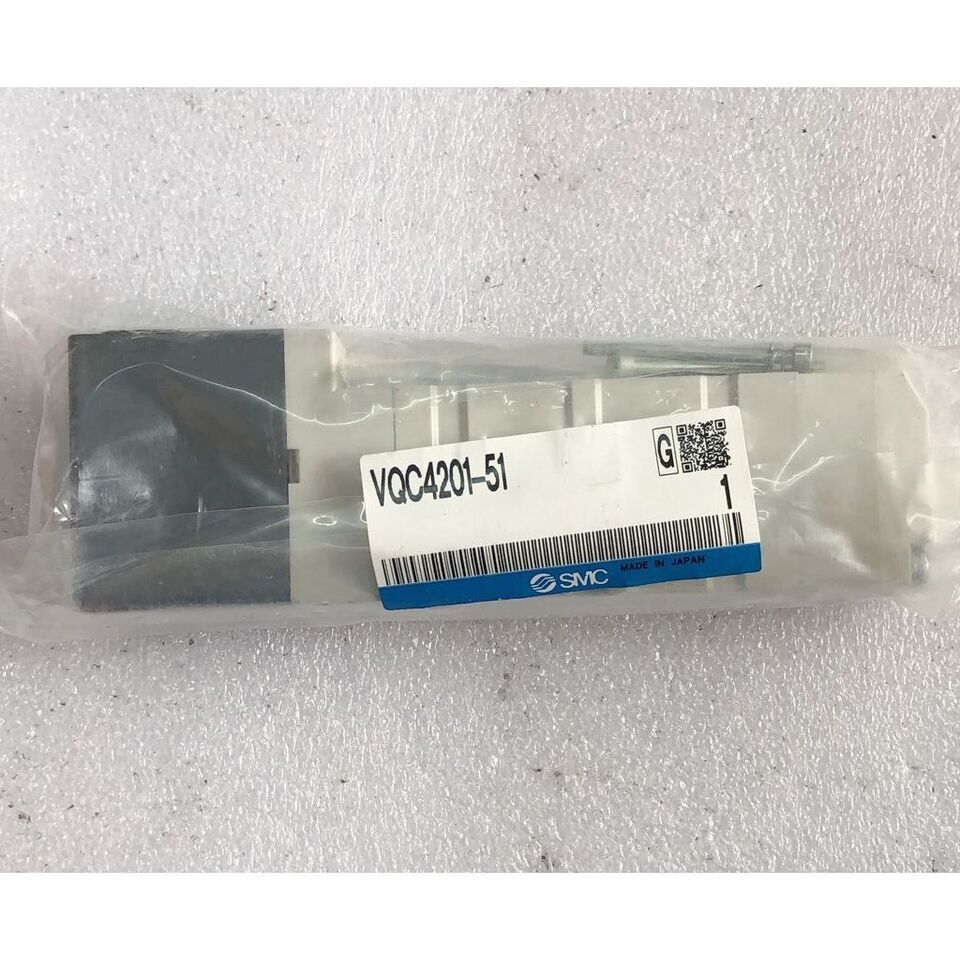 new 1PC SMC VQC4201-51 Solenoid Valve VQC420151 - SMC