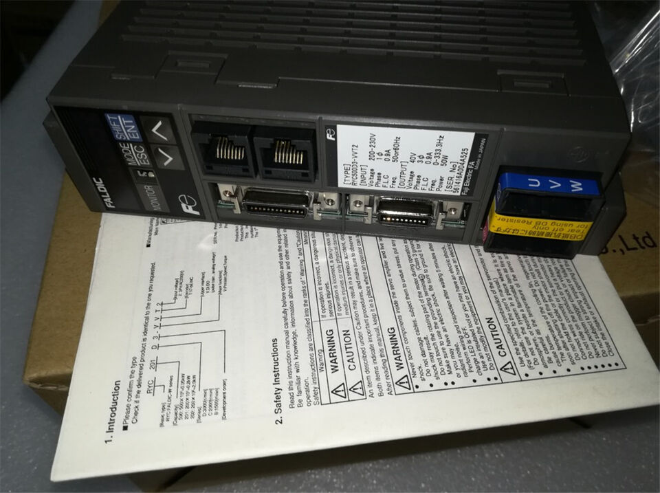 new 1PC FUJI RYC500D3-VVT2 RYC500D3VVT2 Servo Drive ping - FUJI