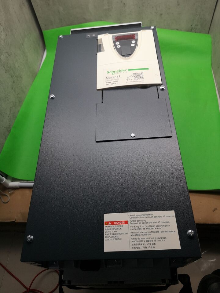 new One Schneider ATV71HD30N4Z Inverter ATV71HD30N4Z ping - ONE SCHNEIDER