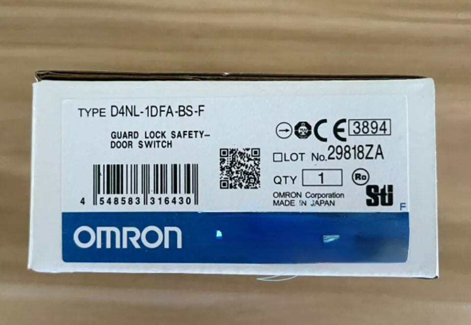 OMRON D4NL1DFABSF Safety Door Switch - OMRON