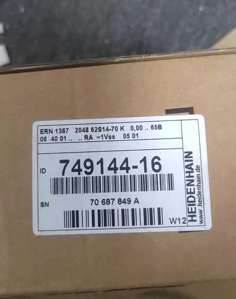 new 1PC HEIDENHAIN EERN 1387 2048 62S14-70K 749144-16 Encoder  ping