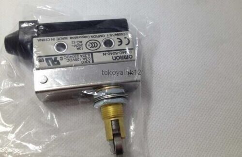 Omron D4MC5040N Limit Switch - OMRON