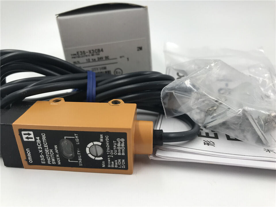 new Omron E3S-X3CB4 Photoelectric Switch One E3SX3CB4 - OMRON