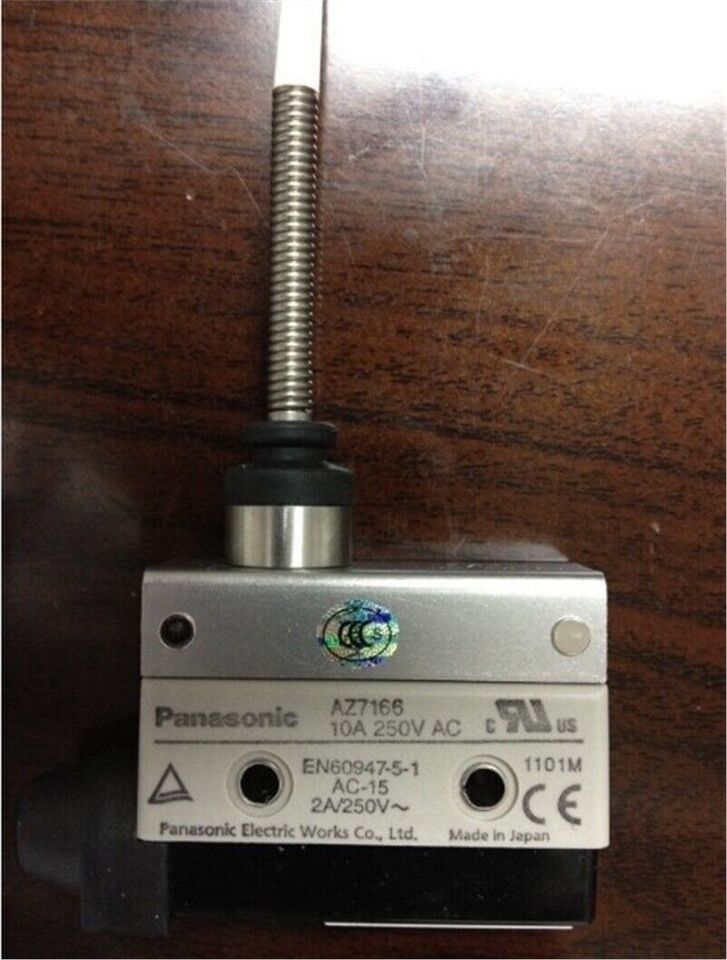 new Panasonic AZ7166 Limit Switch 1PC - PANASONIC