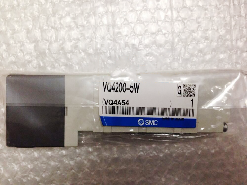 1PC SMC VQ4200-5W Solenoid Valve - SMC