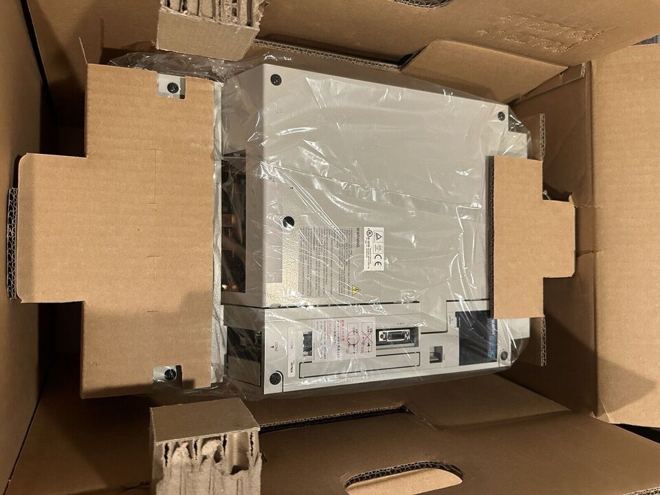 new 1PC Mitsubishi MR-J2S-11KA4 Servo Drive MRJ2S11KA4 ping - MITSUBISHI