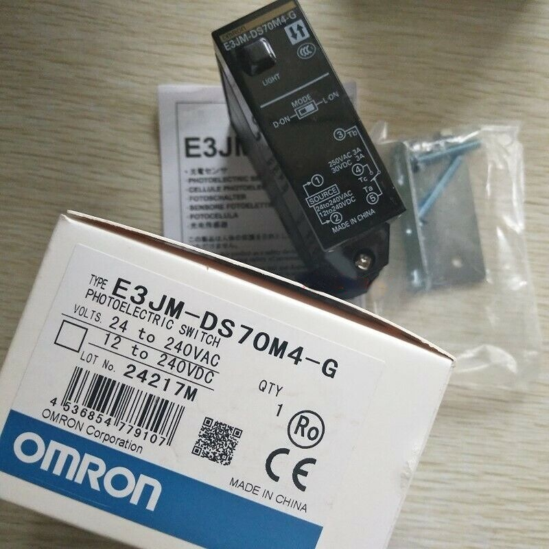 new 1PC Omron E3JM-DS70M4-G Proximity Switch E3JMDS70M4G ping - OMRON