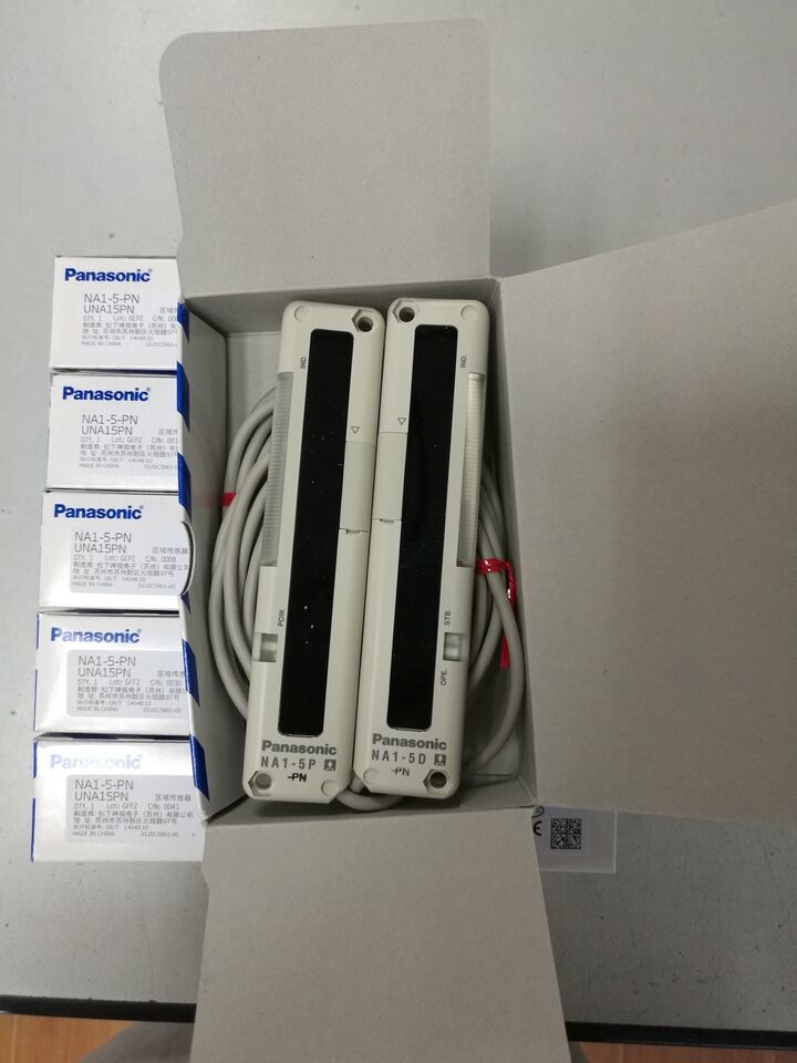 new 1PC Panasonic SUNX NA1-5-PN UNA15PN NA15PN Area Sensor ping - PANASONIC