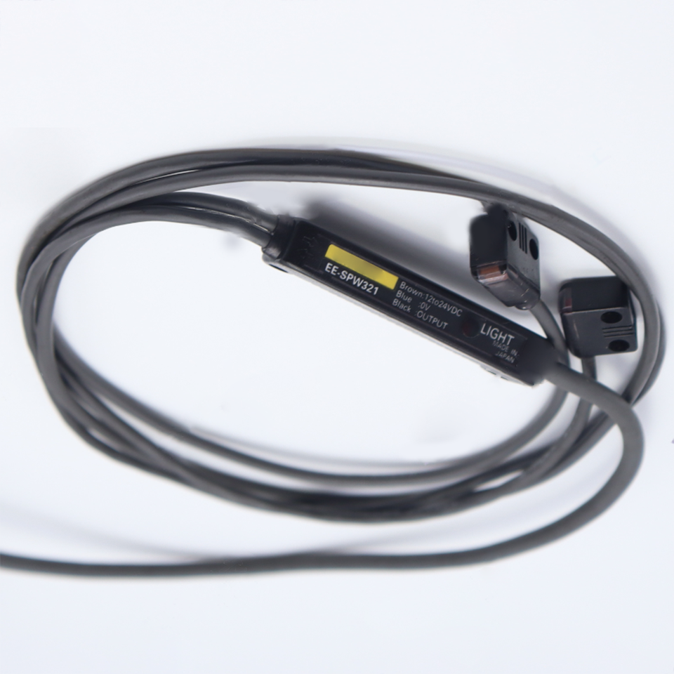new Omron EE-SPW321 Photoelectric Switch Sensor One EESPW321 - OMRON