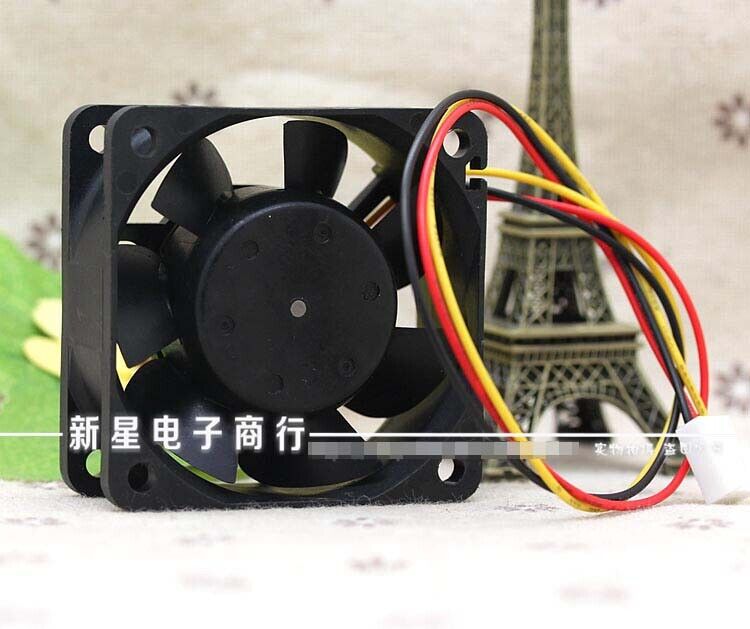 used 1PC  three-wire cooling fan  TA225DC M33515-68 12V 0.33A 6CM 6025