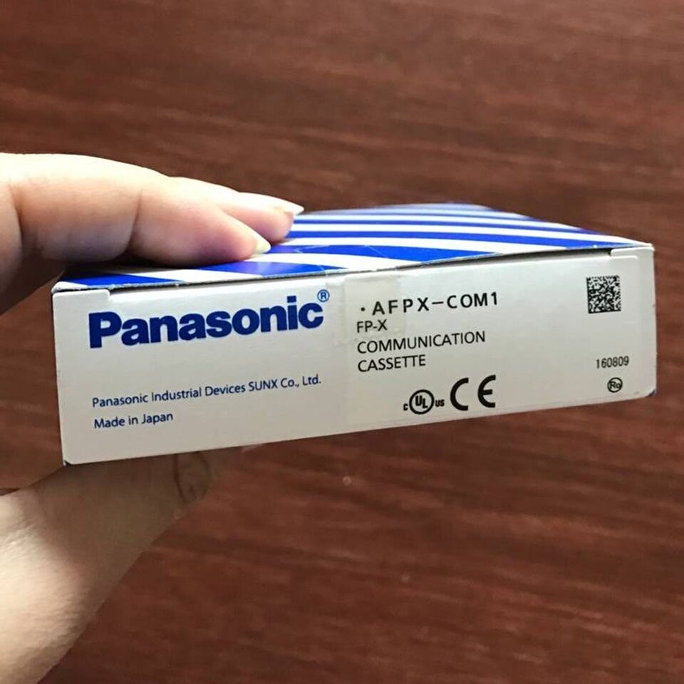 new Panasonic AFPX-COM1 FP-X PLC 1PC  AFPXCOM1