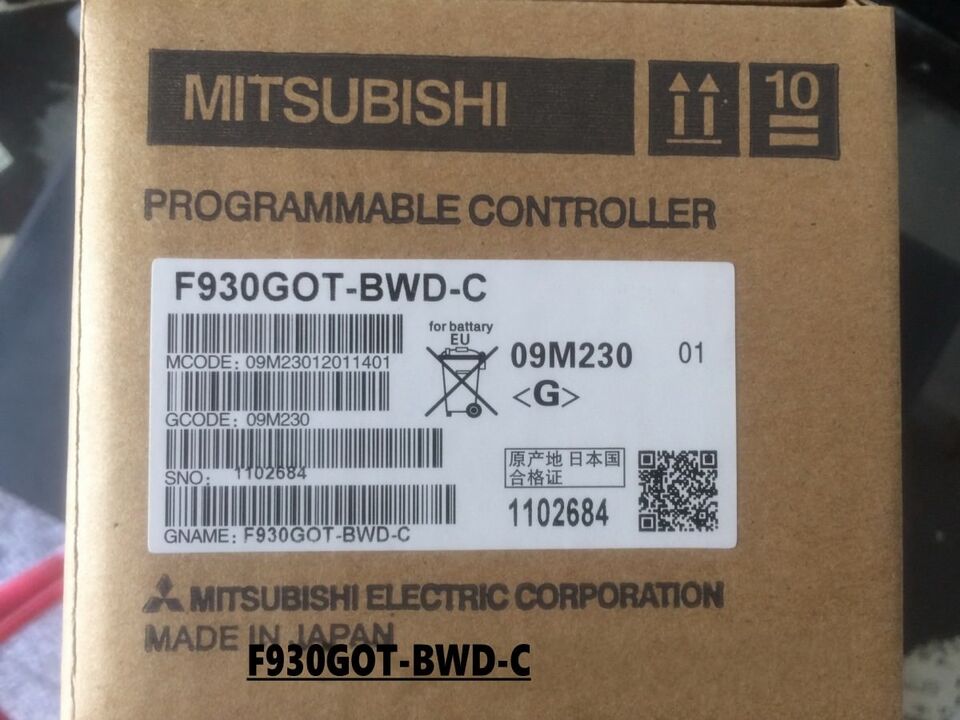 new 1PC Mitsubishi F930GOT-BWD-C F930GOTBWDC Touch Panel ping - MITSUBISHI