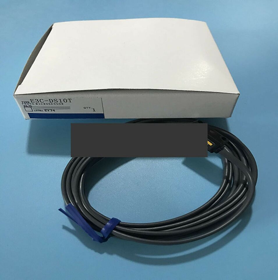 Omron E3C-DS10T Photoelectric Switch - OMRON
