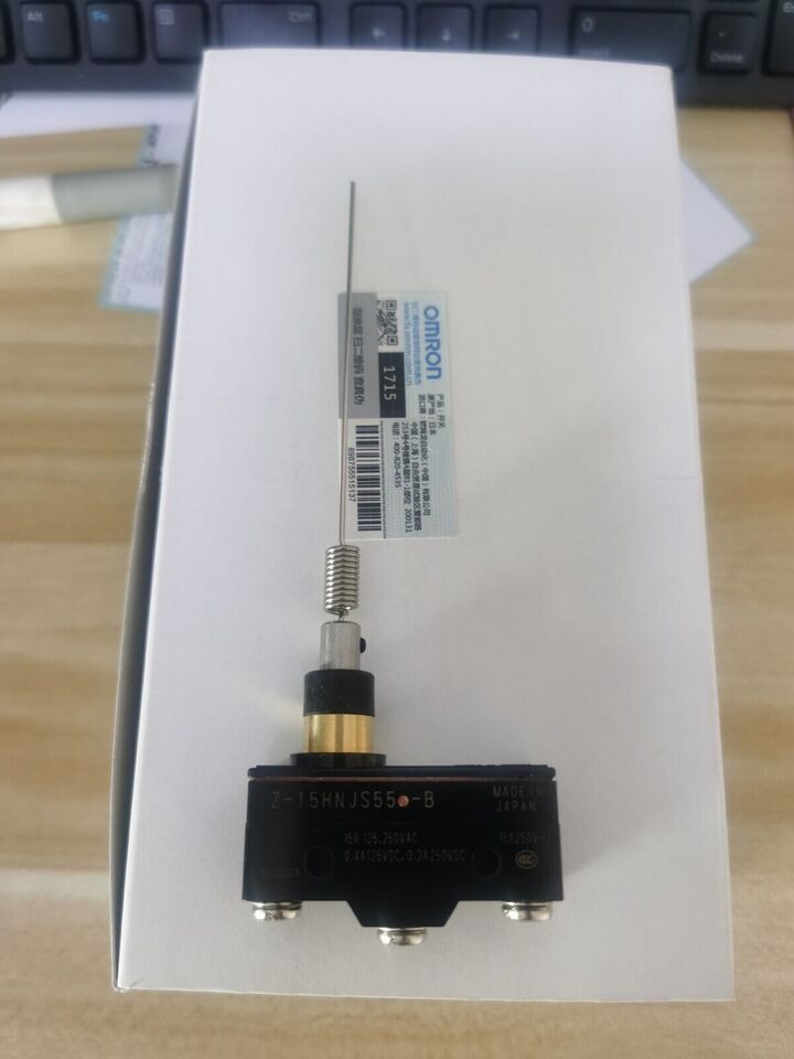 new 1PC Omron Z-15HNJS55-B Basic Switch Z15HNJS55B - OMRON