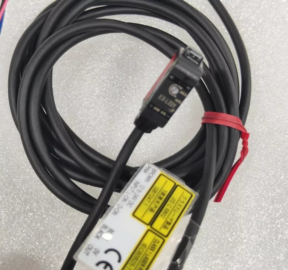 new 1PC Panasonic EX-L221-P Laser Sensor EXL221P - PANASONIC