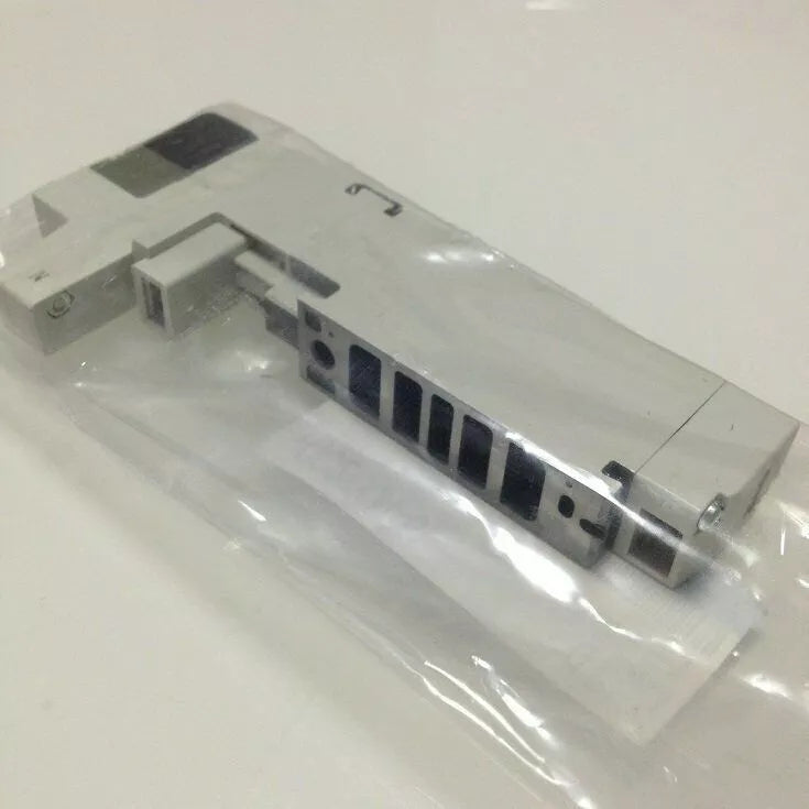 1PC SMC VQC2100N51 Solenoid Valve - SMC