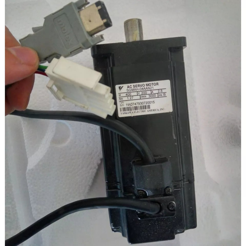 Yaskawa SGMAH-04AAN21 Servo Motor - YASKAWA