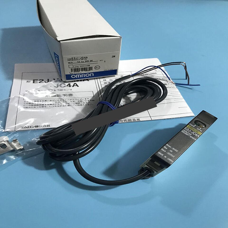 new Omron E2J-JC4A Photoelectric Switch One E2JJC4A - OMRON
