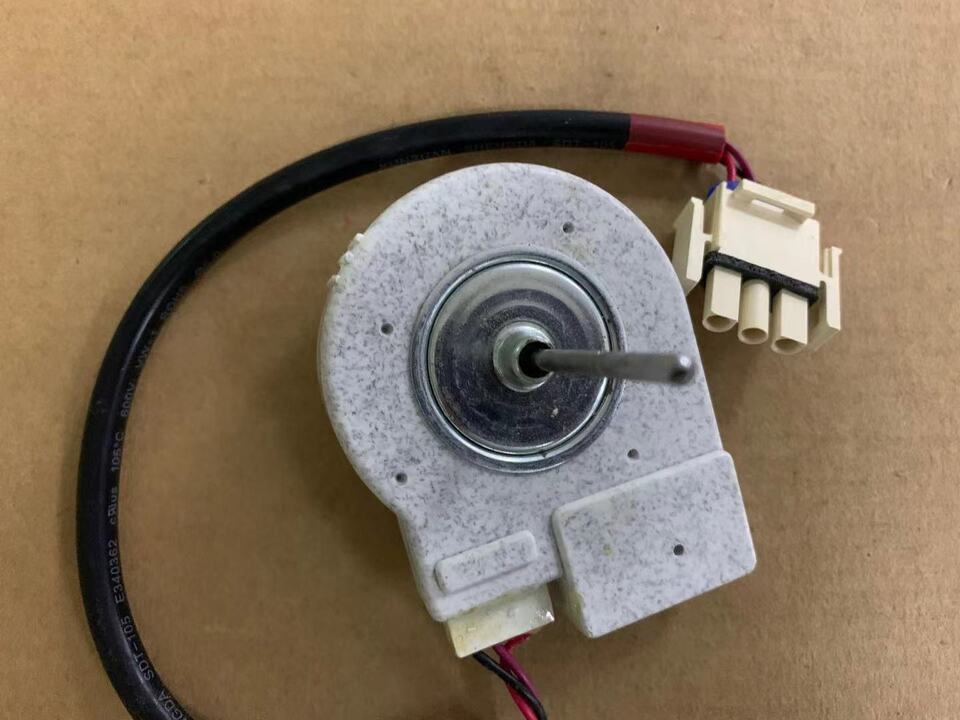 new 1PC For Refrigerator fan motor ZWF-02-4 502404010024 - SCHNEIDER ELECTRIC