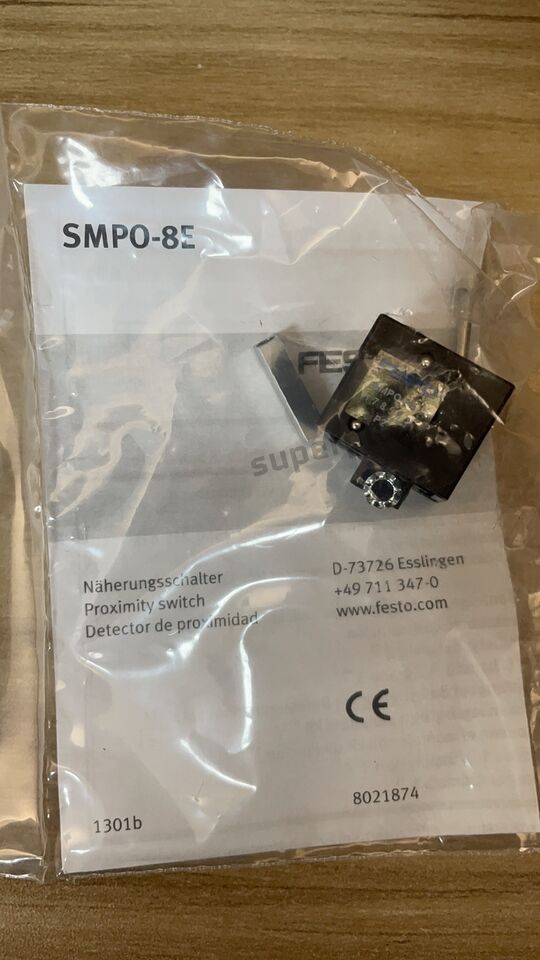 new Festo SMPO-8E 178563 Pneumatic Travel Switch One SMPO8E - FESTO