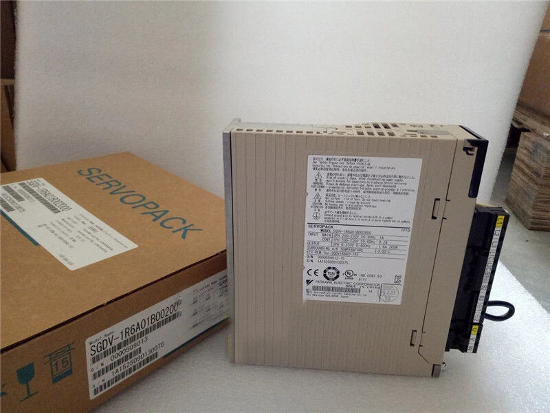new 1PC Yaskawa SGDV-R90A01B002000 Servo Drive In Box ping